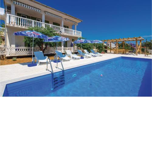 Beautiful Apartment In Barbat With Wifi
