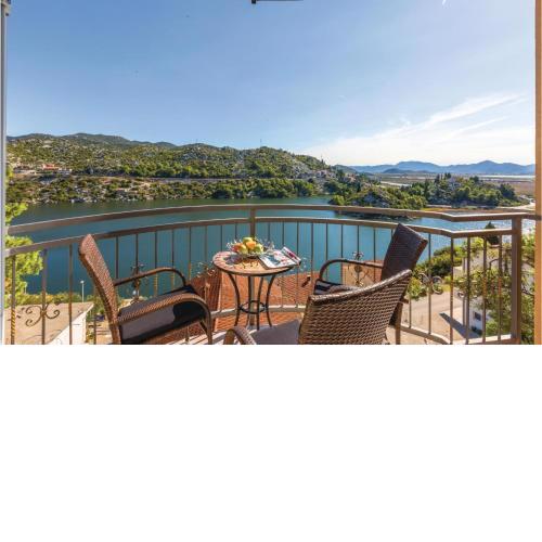 Beautiful Apartment In Birine With House Sea View