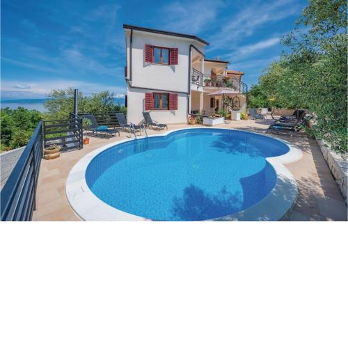 Beautiful Apartment In Labin With Sauna