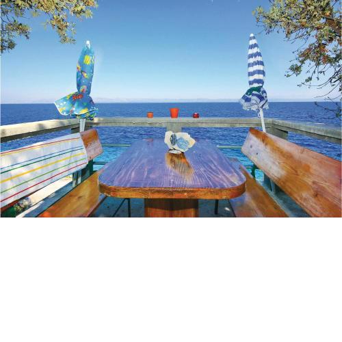 Beautiful Home In Crnja Luka With Wifi
