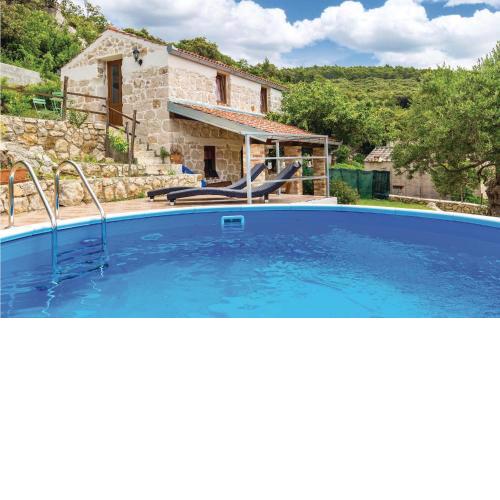 Beautiful Home In Supetarska Draga With Wifi