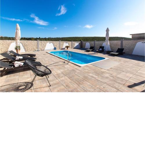 Beautiful Home In Sveti Filip I Jakov With House A Panoramic View
