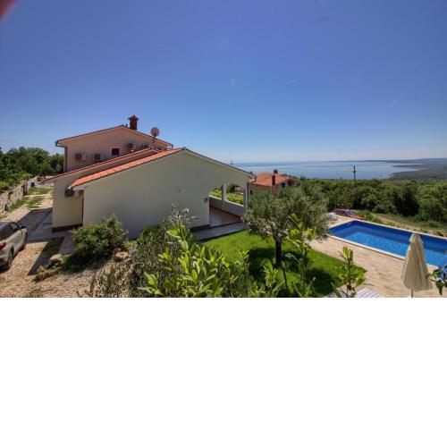 Beautiful villa Marevista with sea view and pool in Labin near Rabac