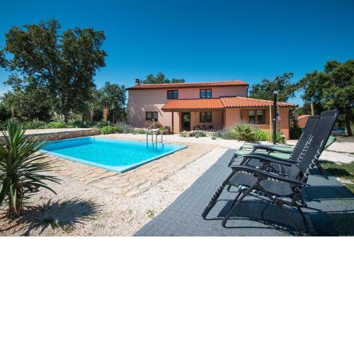 Beautiful villa Palera with private pool near Pula