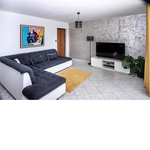 Big Apartment with sea view!