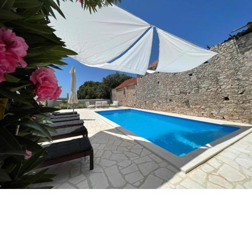 Boutique House Ika with Private Swimming Pool