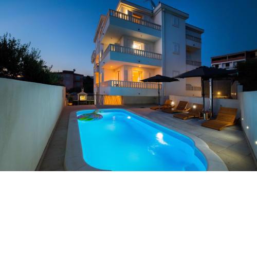 Brand New Aparment with sea view & swimming pool at Čiovo - Villa Fiorentini