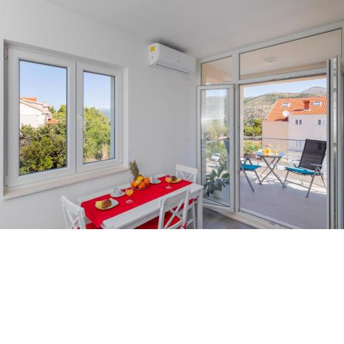 Brand New Apartment Nebo