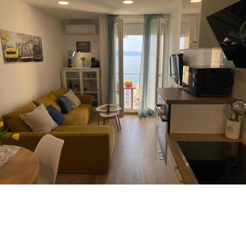 Brand new luxury apartment - amazing sea view M&K
