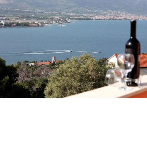 Bridgeview apartment
