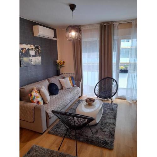 Calla apartment Zagreb - NOVI APARTMAN, GARAŽA, VIDEO NADZOR