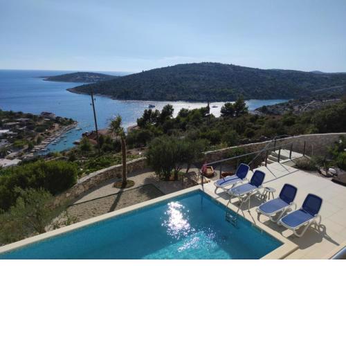 Captain's Villa Seadream