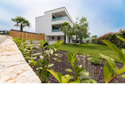 Casa Bella Lux
