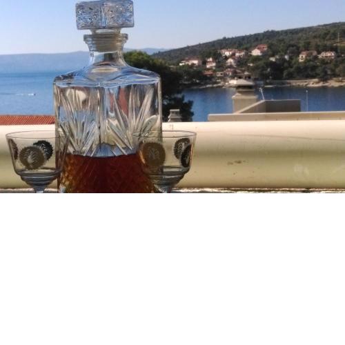 Charming apartment with sea view in Sumartin 27 sqm