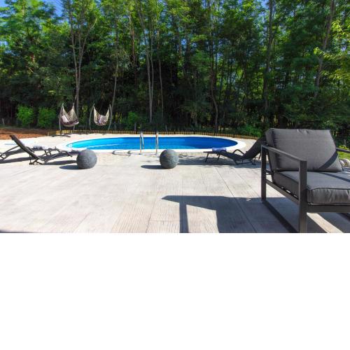 Charming villa Prisca with pool and nice view of the wood