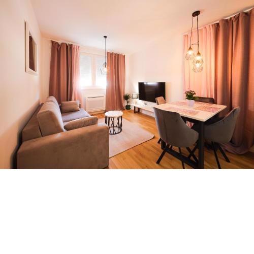 Cherry Apartment