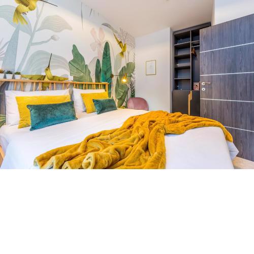 COLIBRI-Design&Beach Appartement mit 40m2 Terrasse und 2 SUPs