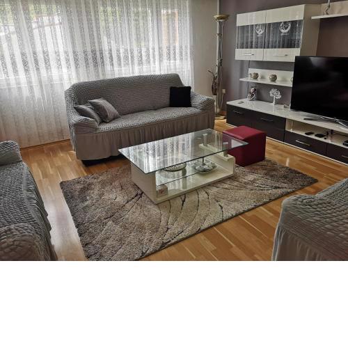Cosy Apartment Ema