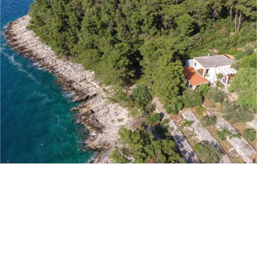 Cozy Apartment In Crnja Luka With Wifi