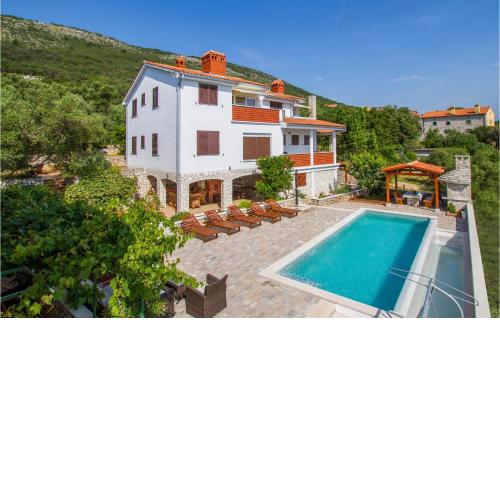 Cozy Apartment In Labin With Wifi