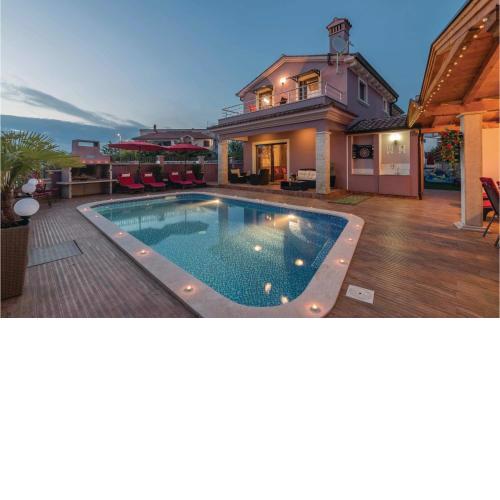 Cozy Home In Betiga With Wifi