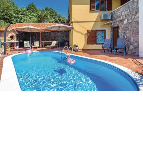 Cozy Home In Bregi With Wifi