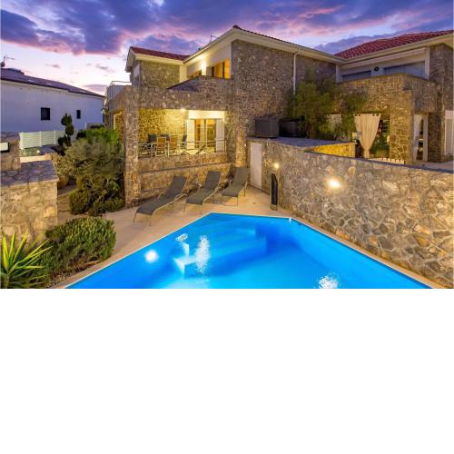 Cozy Home In Krk With Heated Swimming Pool