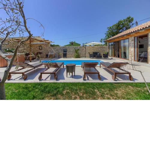 Cozy villa Pietra with private pool and whirpool