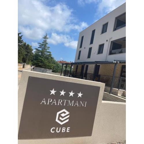 CUBE S