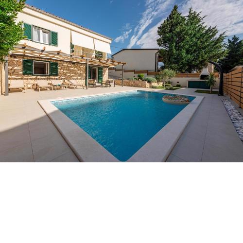 Dalmor holiday house
