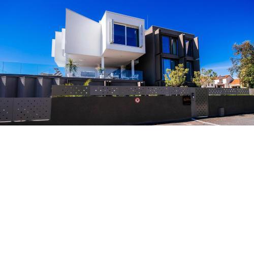 Dedaj Resort - Villa Almaro