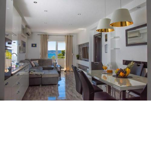 Deluxe Apartment BellaCosta