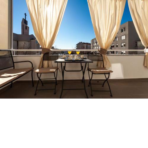 Diana Boulevard Apartment