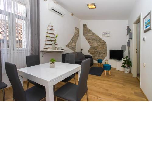 Dragazzo apartment