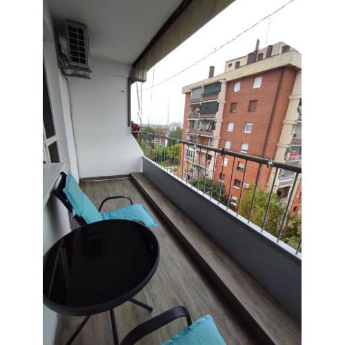 Ema Apartmani