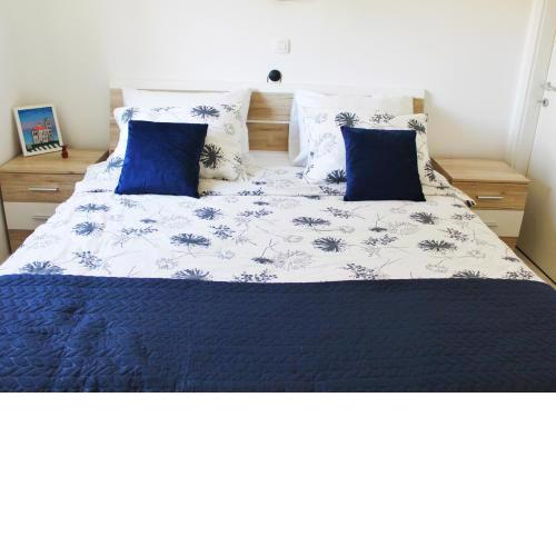 Entire rental unit LIMA *free parking space