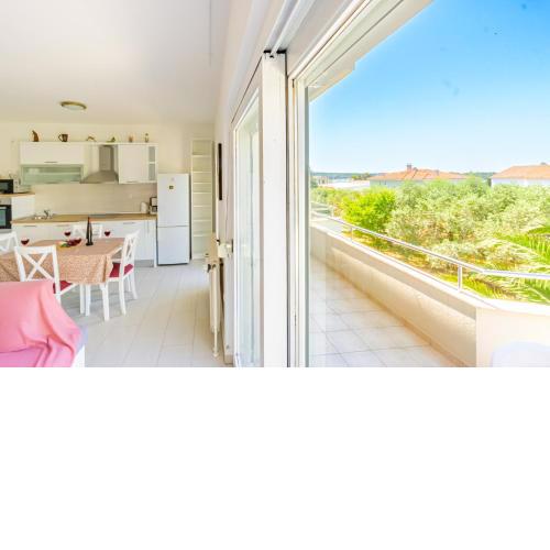 Erica perfect central location near beach