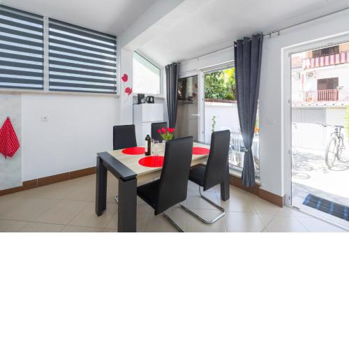 Family Apartment Romina