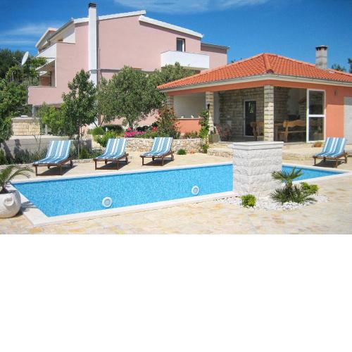Family friendly apartments with a swimming pool Dvornica, Rogoznica - 11470