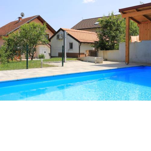 Family friendly apartments with a swimming pool Grabovac, Plitvice - 17532