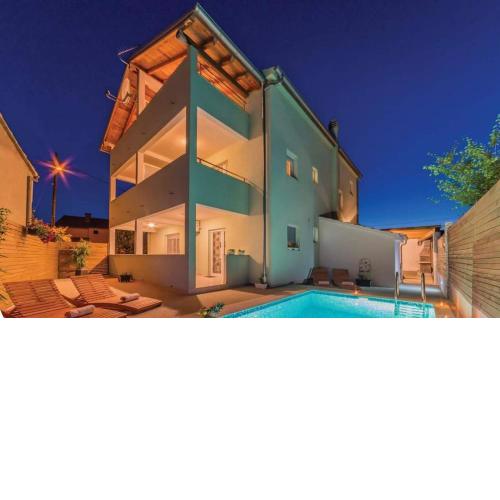 Family friendly apartments with a swimming pool Pakostane, Biograd - 16666
