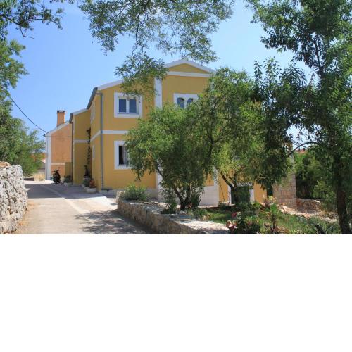 Family friendly apartments with a swimming pool Sali, Dugi otok - 8083