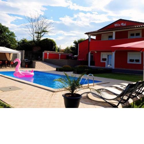 Family friendly apartments with a swimming pool Vodnjan, Fazana - 19820