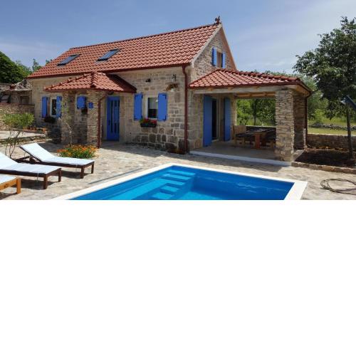 Family friendly house with a swimming pool Puljane, Krka - 11688