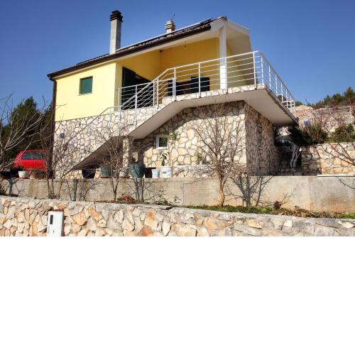 Family friendly house with a swimming pool Vinisce, Trogir - 14858