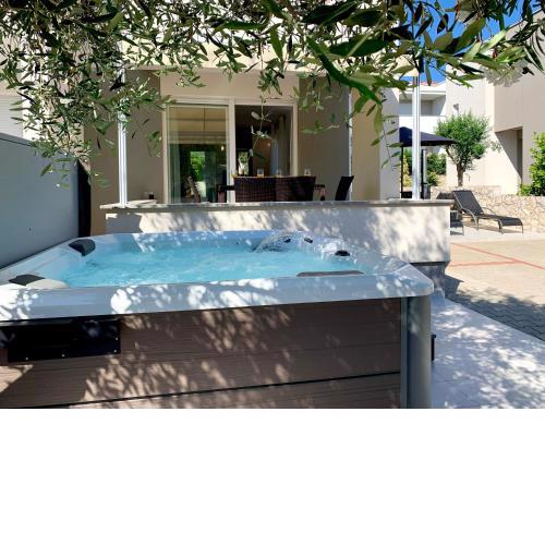 Fantasy Classic Maisonette II