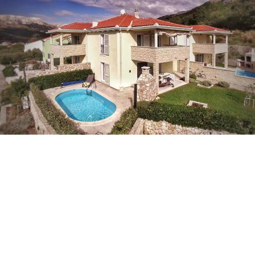 Ferienhaus mit Meerblick & Pool in Baška - Villa-Planina