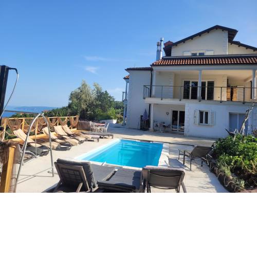 Ferienwohnung mit Pool Kroatien mit Meerblick und Pool