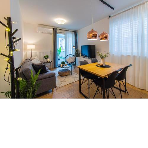 Flexible SelfCheckIns 36 - Zagreb - Garage - Loggia - New - Luxury