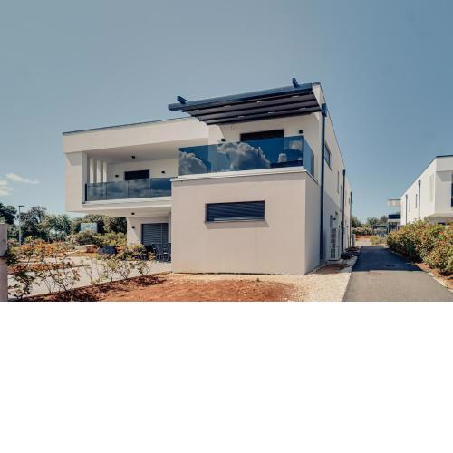 Funtana Villas an der 1 Reihe vom Meer